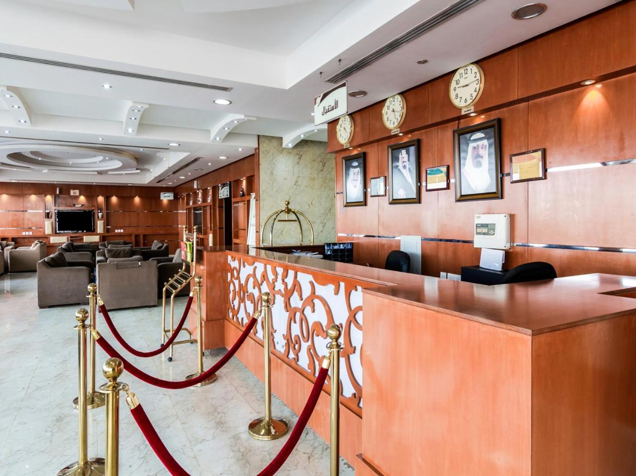 Oyo 151 Al Ameria Hotel Suites Riyadh Exterior photo